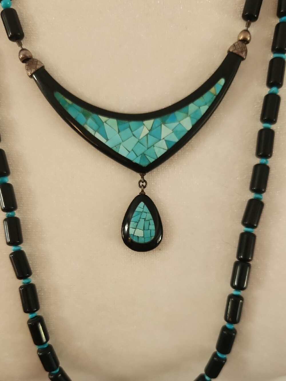 Jay King Turquoise Necklace With Black Stone - Picture 2 of 4